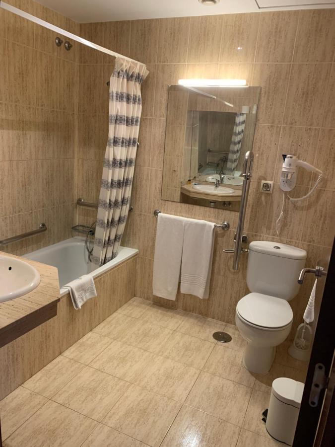 Hotel Barreiro Leira Esterno foto