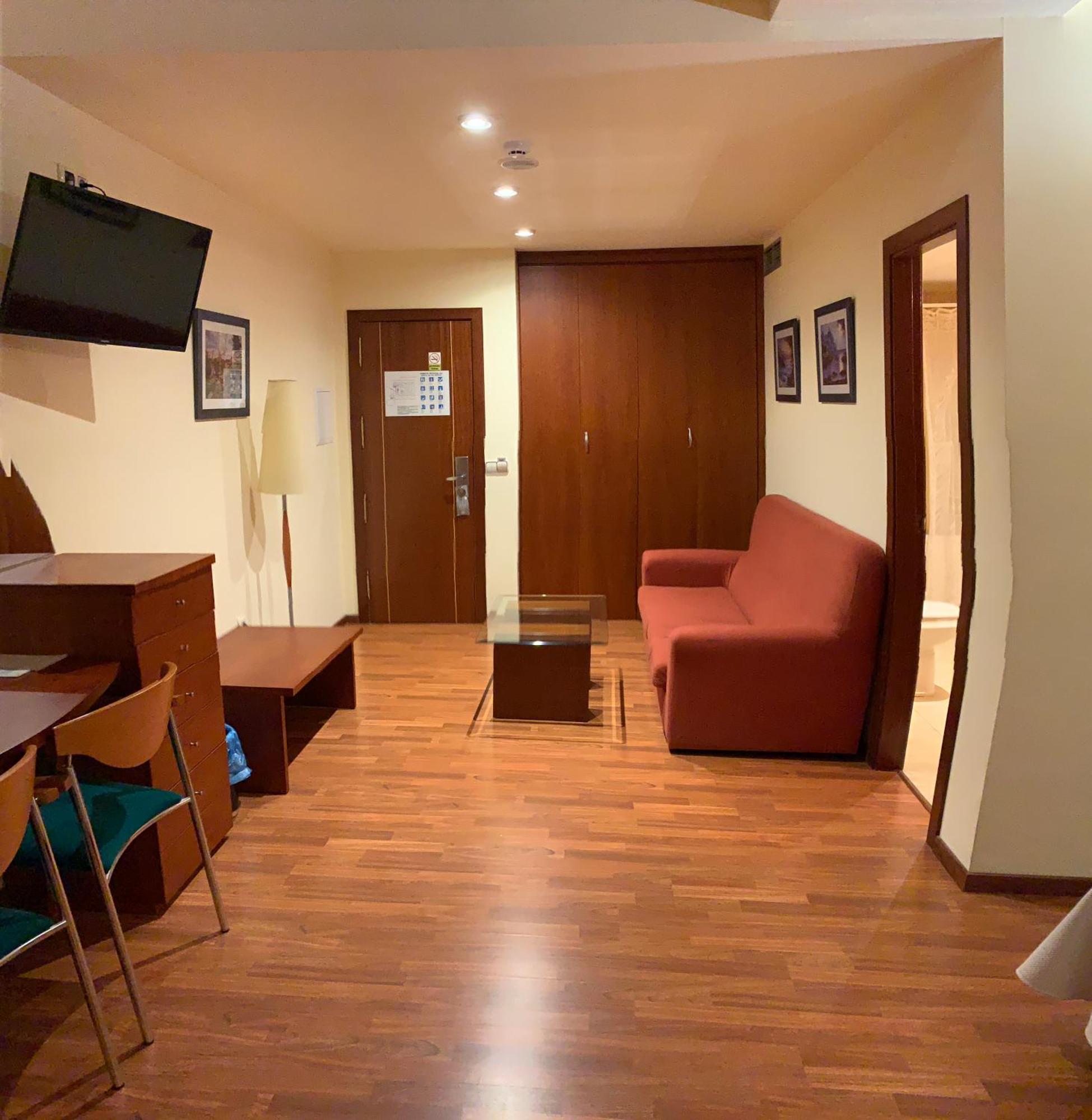 Hotel Barreiro Leira Esterno foto