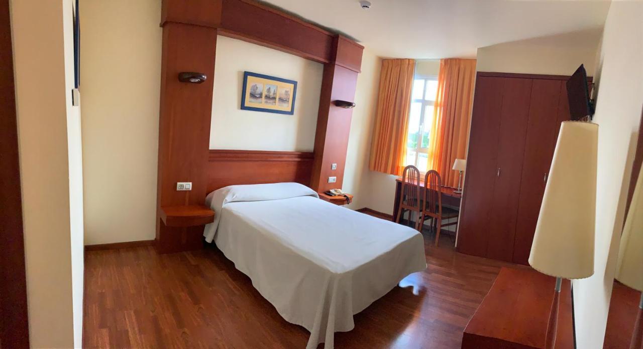 Hotel Barreiro Leira Esterno foto